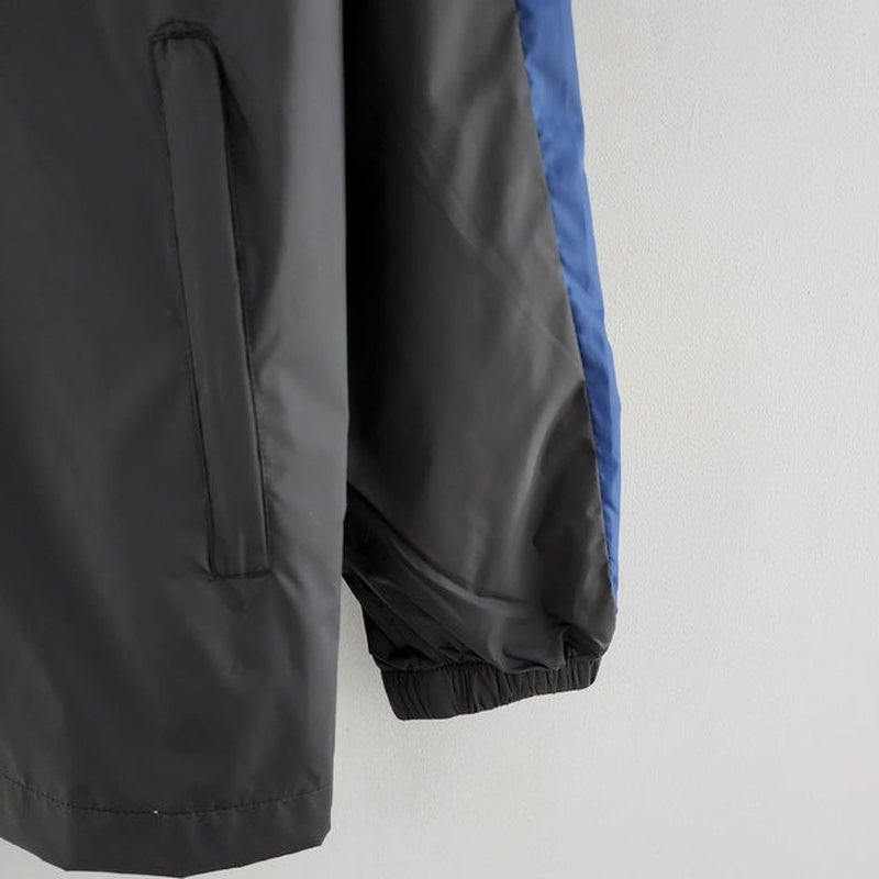 corta-vento-nike-preto-verde-e-branco-3