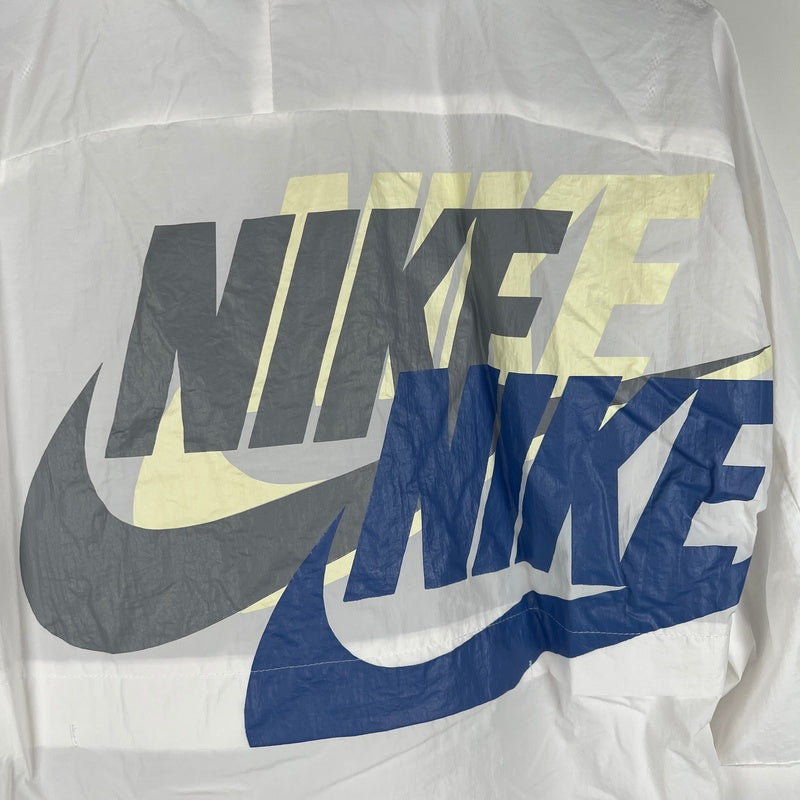 corta-vento-nike-sportswear-branca-5