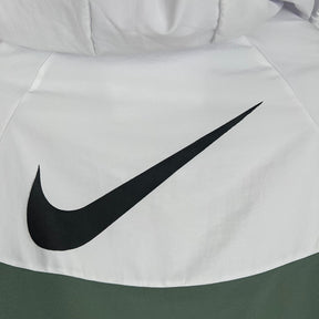 corta-vento-nike-sportswear-branca-e-verde-2