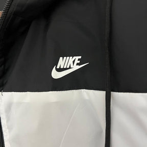 corta-vento-nike-sportswear-cinza-e-preto-5