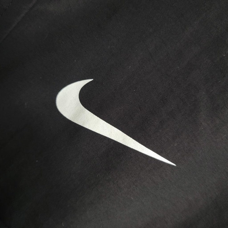 corta-vento-nike-sportwear-swoosh-preto-4