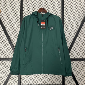 corta-vento-nike-verde-2024-1