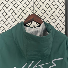 corta-vento-nike-verde-2024-5