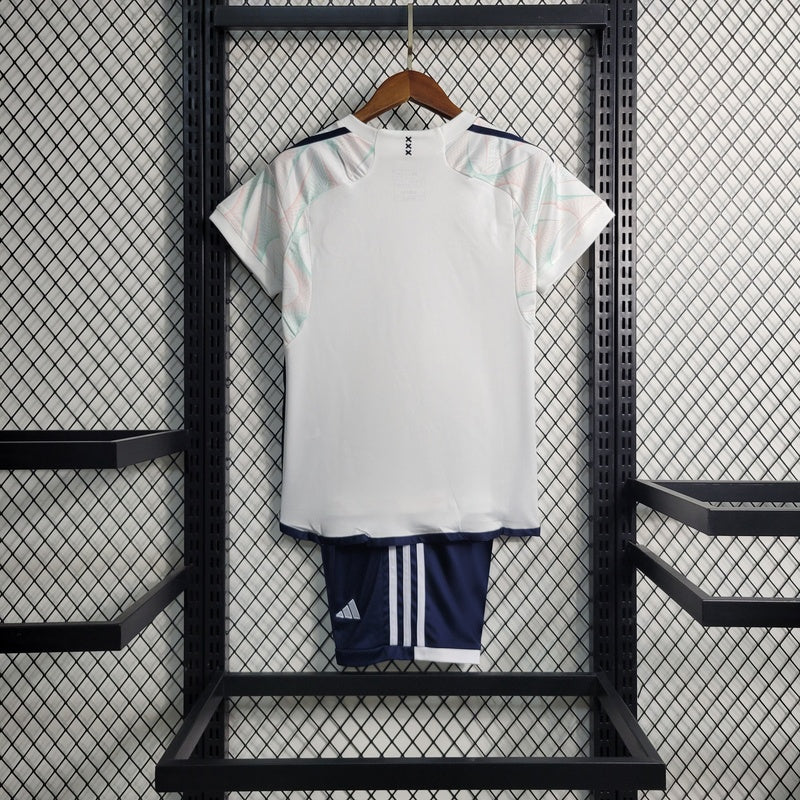 kit-infantil-ajax-away-23-24-3