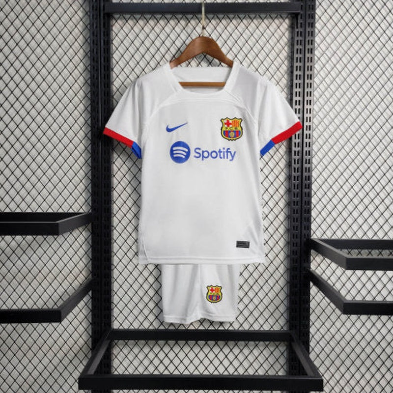kit-infantil-barcelona-away-ii-23-24-1