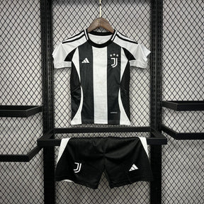 kit-infantil-juventus-titular-2024-25-2