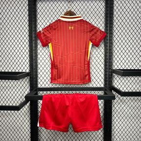 kit-infantil-liverpool-titular-2024-25-5