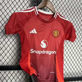 kit-infantil-manchester-united-titular-2024-25-3