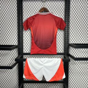kit-infantil-manchester-united-titular-2024-25-5