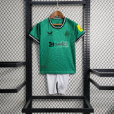 kit-infantil-newcastle-away-23-24-1