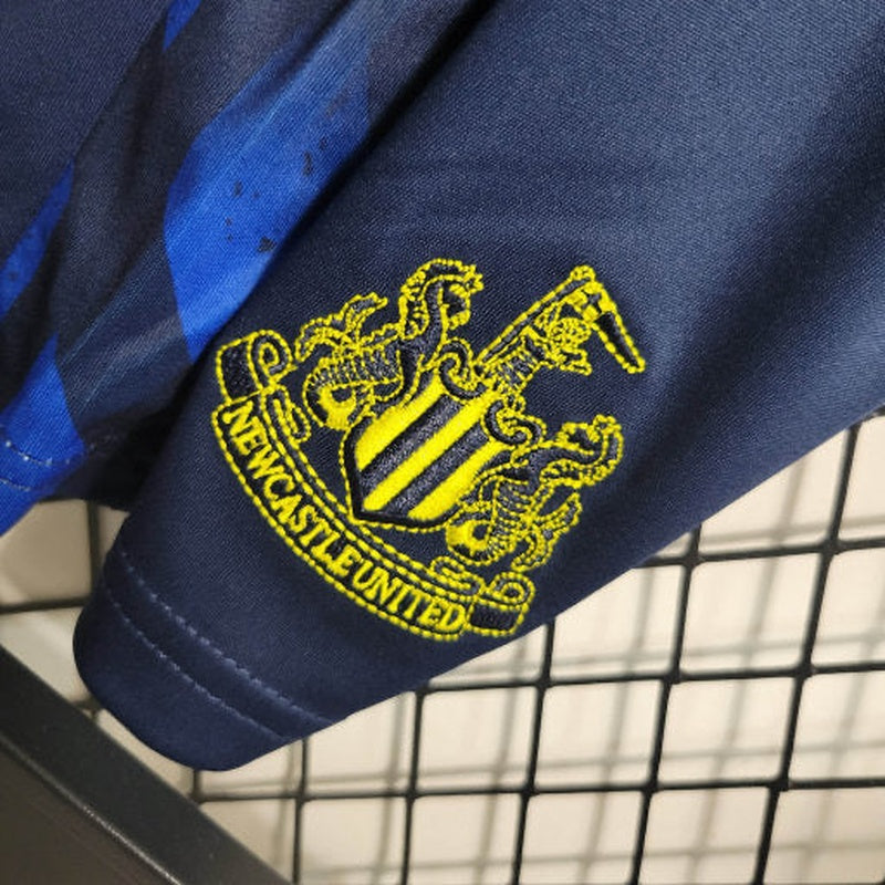 kit-infantil-newcastle-away-ii-23-24-3