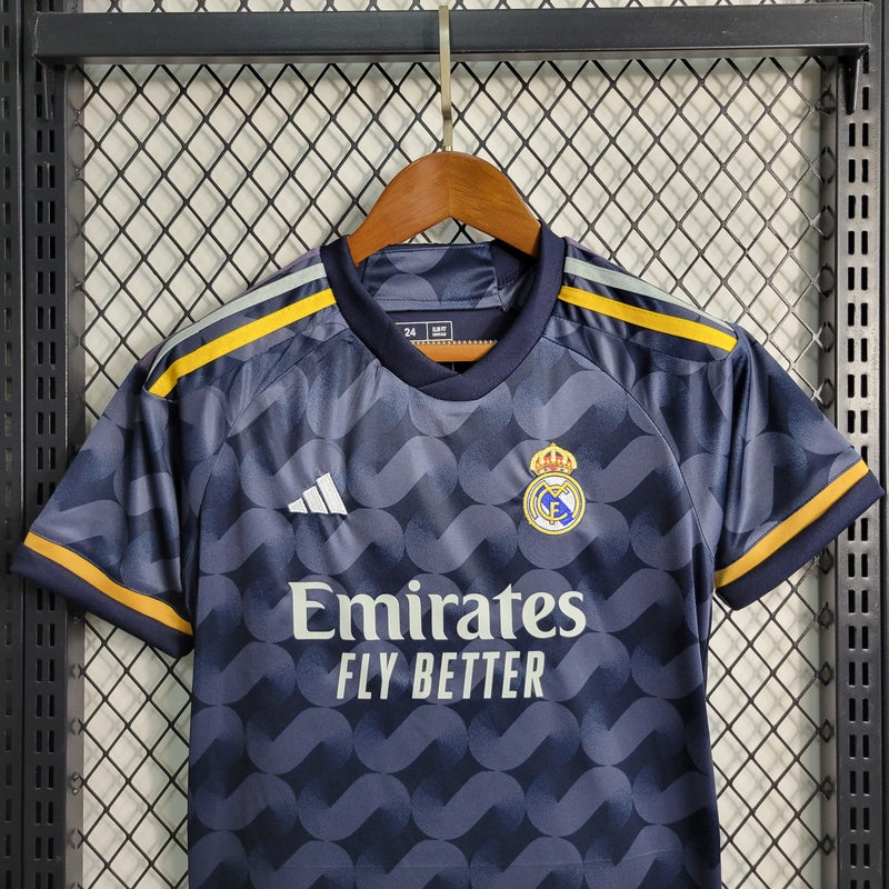 kit-infantil-real-madrid-away-23-24-2