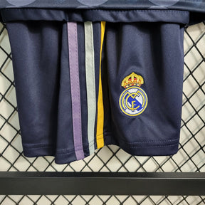 kit-infantil-real-madrid-away-23-24-5