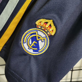 kit-infantil-real-madrid-away-23-24-7