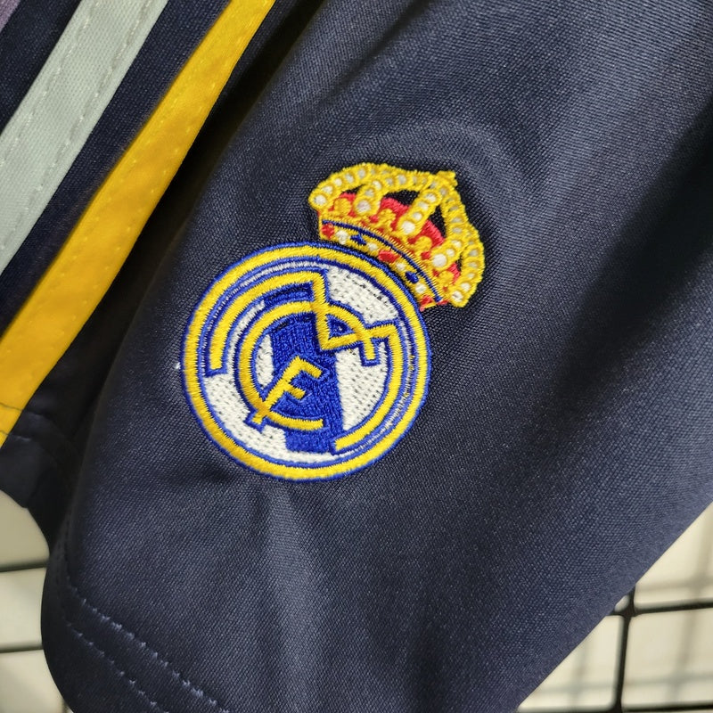kit-infantil-real-madrid-away-23-24-7