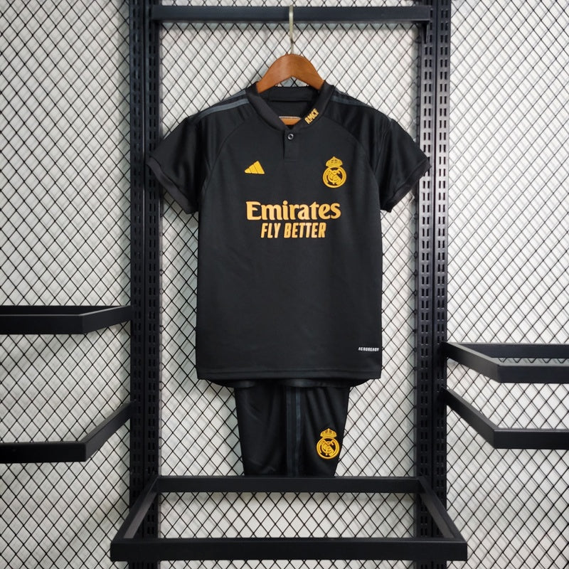 kit-infantil-real-madrid-away-iii-23-24-1