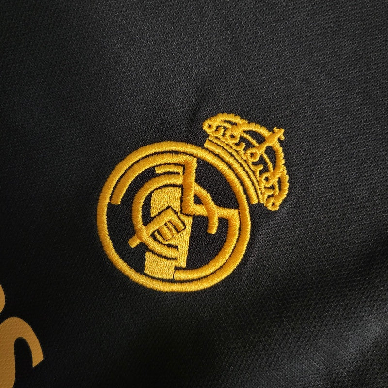 kit-infantil-real-madrid-away-iii-23-24-3