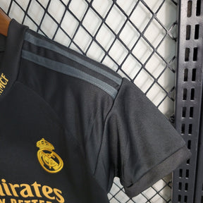 kit-infantil-real-madrid-away-iii-23-24-7