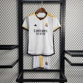 kit-infantil-real-madrid-titular-23-24-1