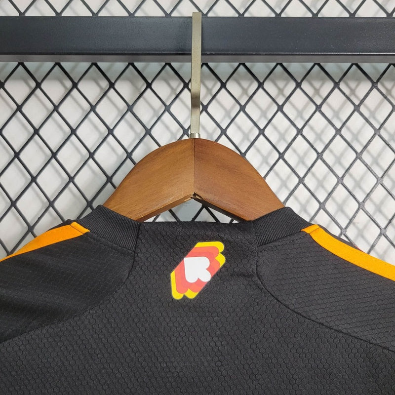 kit-infantil-roma-away-black-23-24-6