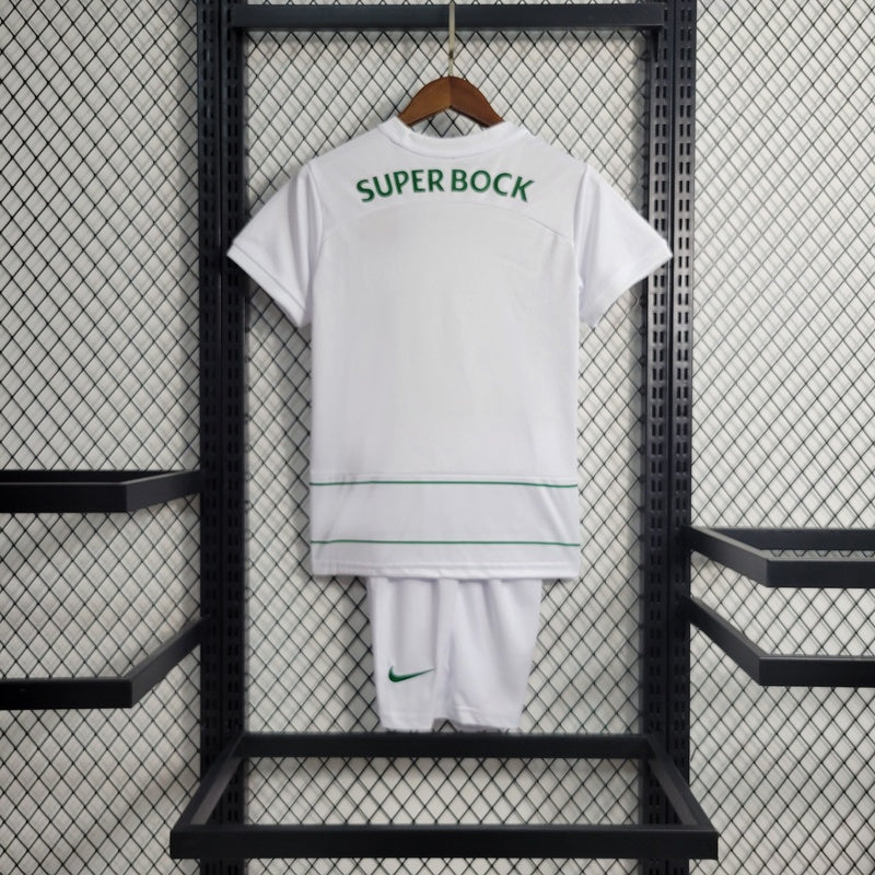 kit-infantil-sporting-away-23-24-11