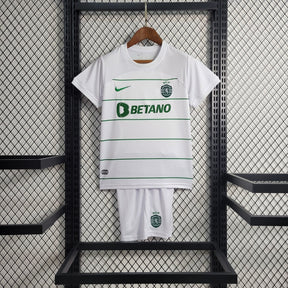 kit-infantil-sporting-away-23-24-1
