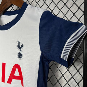 kit-infantil-tottenham-titular-2024-25-3