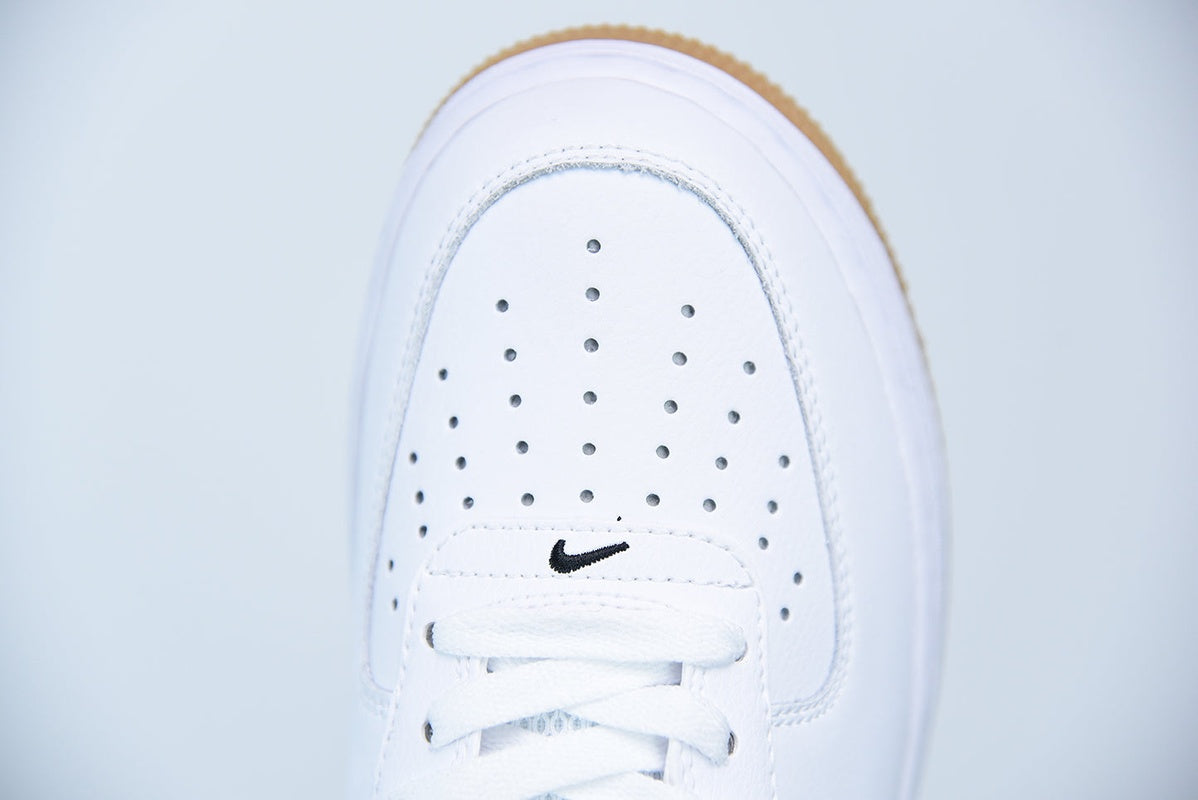 nike-air-force-1-nba-white-grey-gum-3