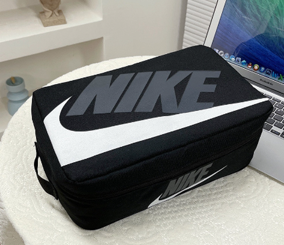 porta-chuteiras-nike-e-adidas-5