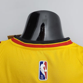 regata-atlanta-hawks-75th-anniversary-masculina-amarela-3