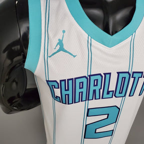 regata-charlotte-hornets-masculina-branca-3